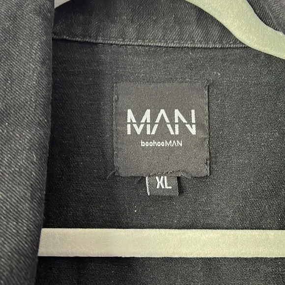 Denim Jacket - Ripped - Picture 2 of 3